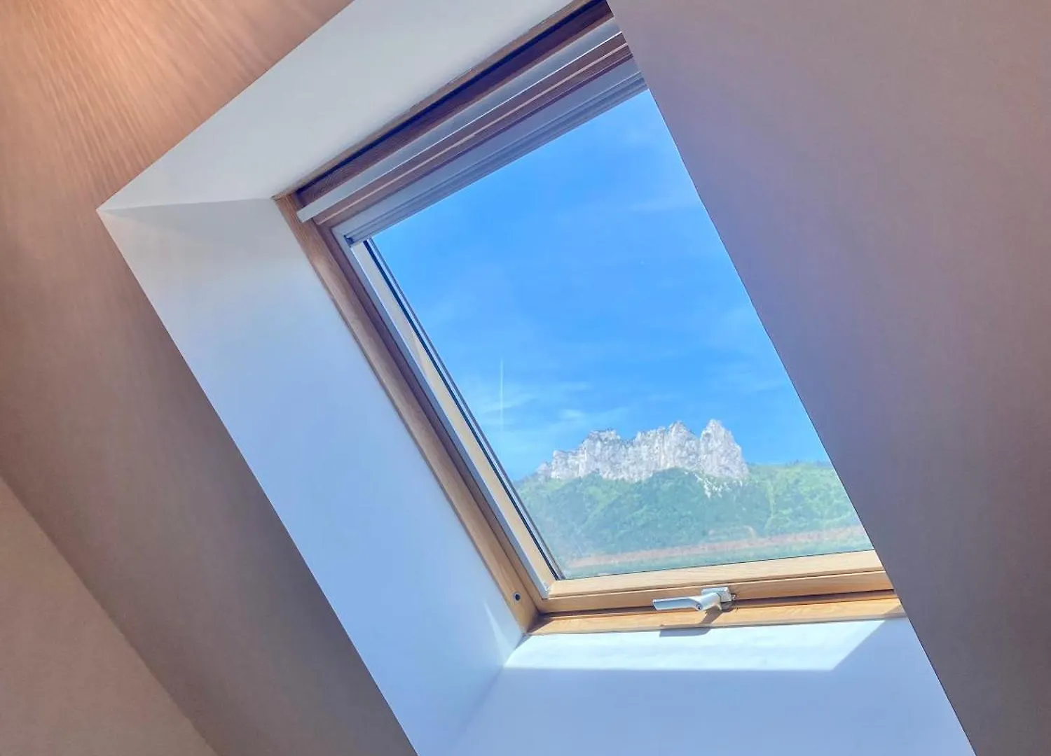 La Maison Du Roc / 8 Pers / Au Bord Du Lac D'Annecy Villa Duingt